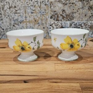 Two Royal Victoria Vintage Retro Yellow Flower Ice Cream Dessert Bowls P
